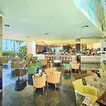 Baia Grande Hotel 4*