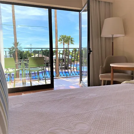 Baia Grande Отель