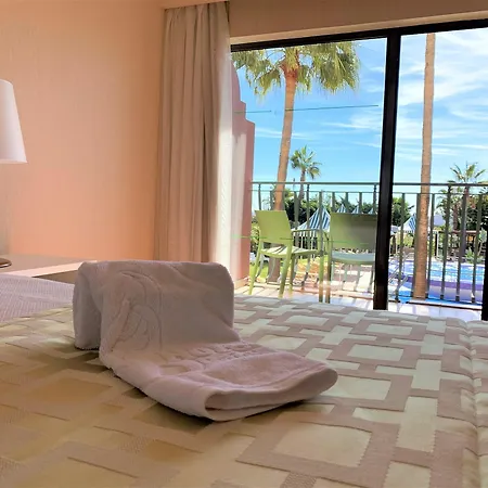 Отель Baia Grande