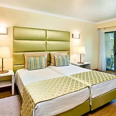 Otel Baia Grande 4*
