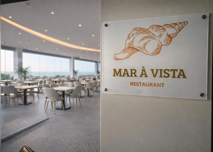 Baia Grande Hotel 4*