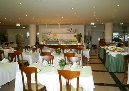 Hotel Baia Grande 4*