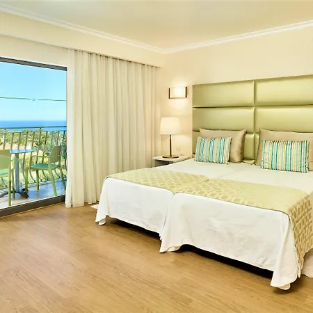 فندق Baia Grande 4*